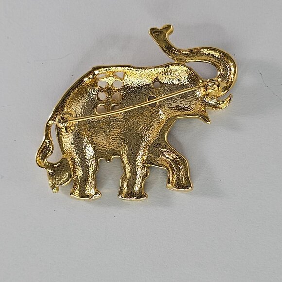 Vintage Gold-Tone Enamel Elephant Brooch Pin With Rhinestones & Red Accents - Picture 7 of 8